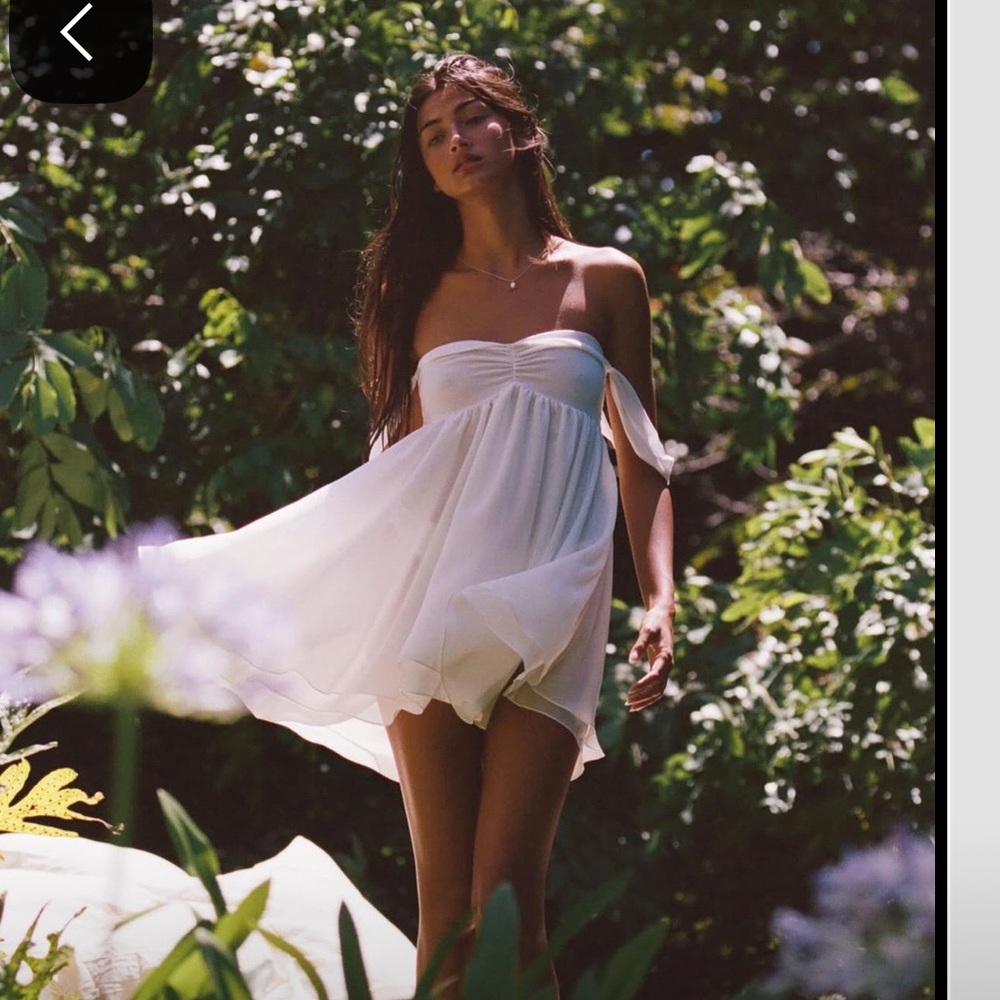 Chic Strapless Cream Midi Dress
